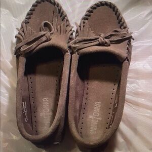 Minnetonka Brown Kids Moccasins